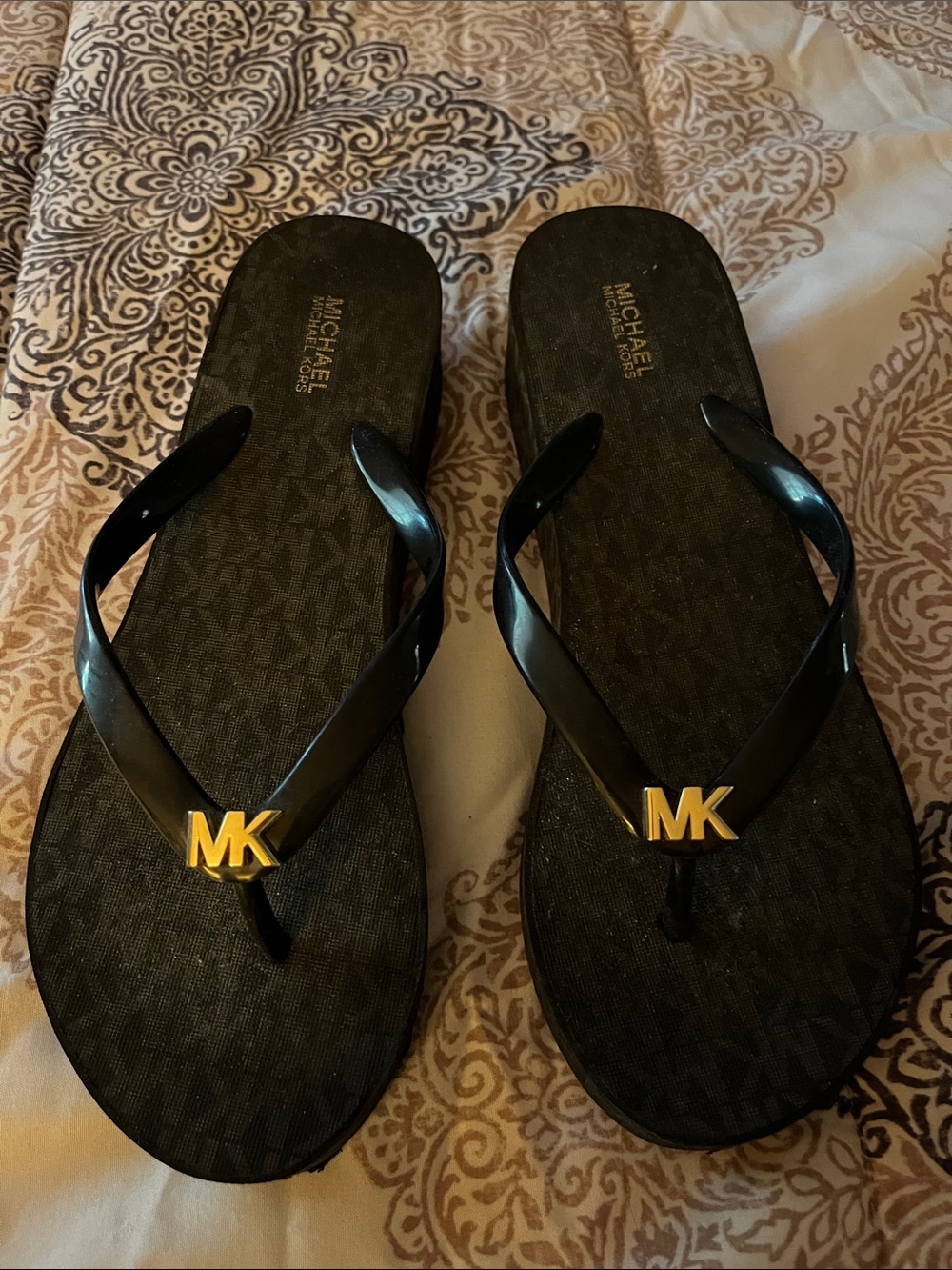 Michael Kors Black Gold-Accent Logo Flip Flop Sandals - Picture 2 of 4